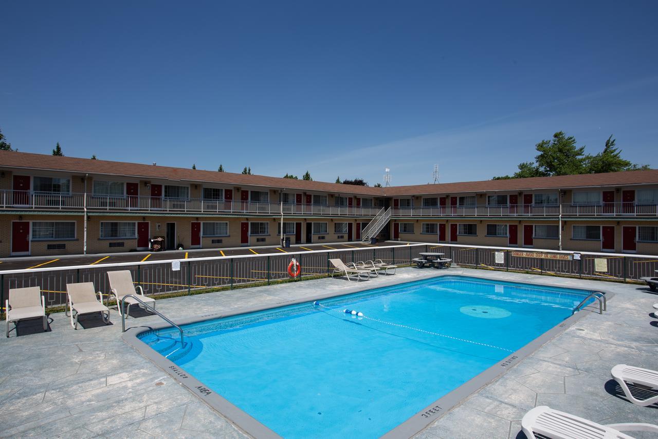 Rockwell Resort Niagara Falls Exterior photo