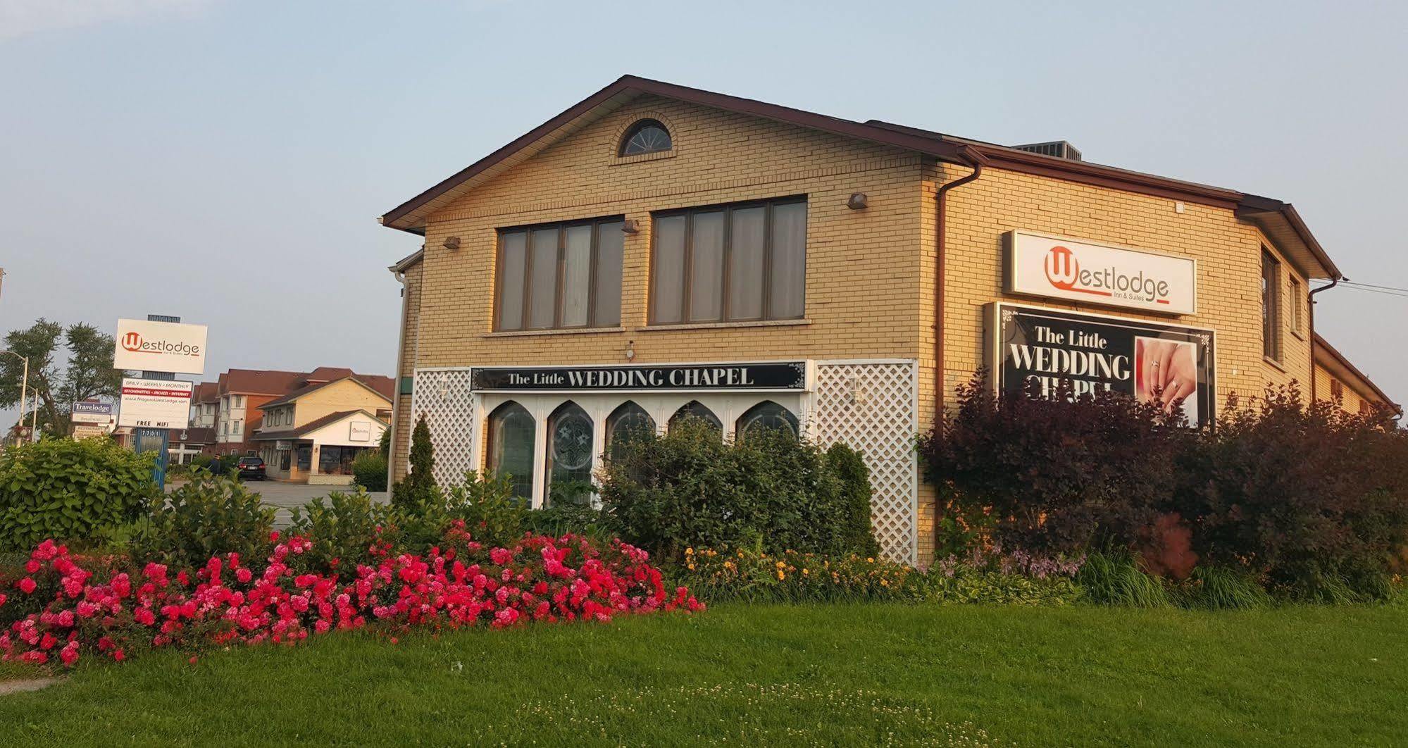 Rockwell Resort Niagara Falls Exterior photo